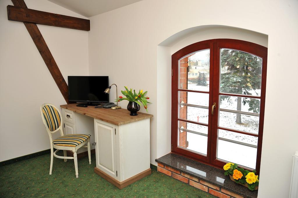 Hotel Sandro Silver & Spichlerz Antoniny Leszno  Cameră foto