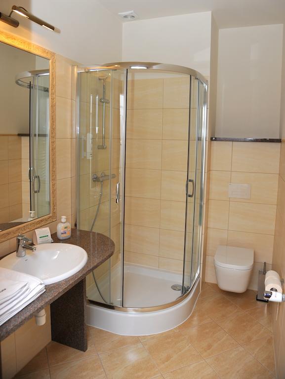 Hotel Sandro Silver & Spichlerz Antoniny Leszno  Cameră foto